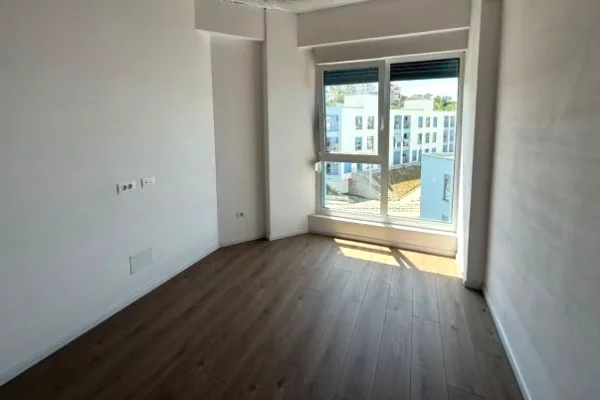 Shtepi ne shitje 2+1 ne Tirane - 123,000 Euro