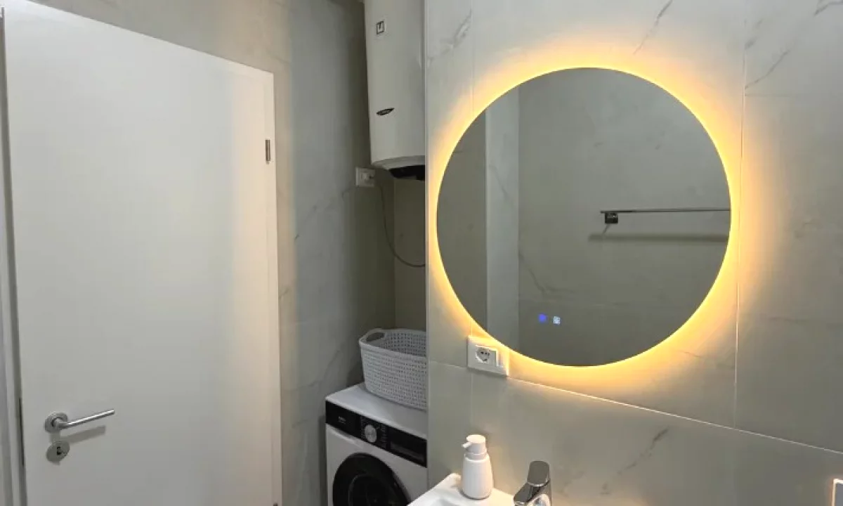 Shtepi me qera Apartament ne Tirane, 1+1, Mobilimi E mobiluar, Pagesa 450  Euro.