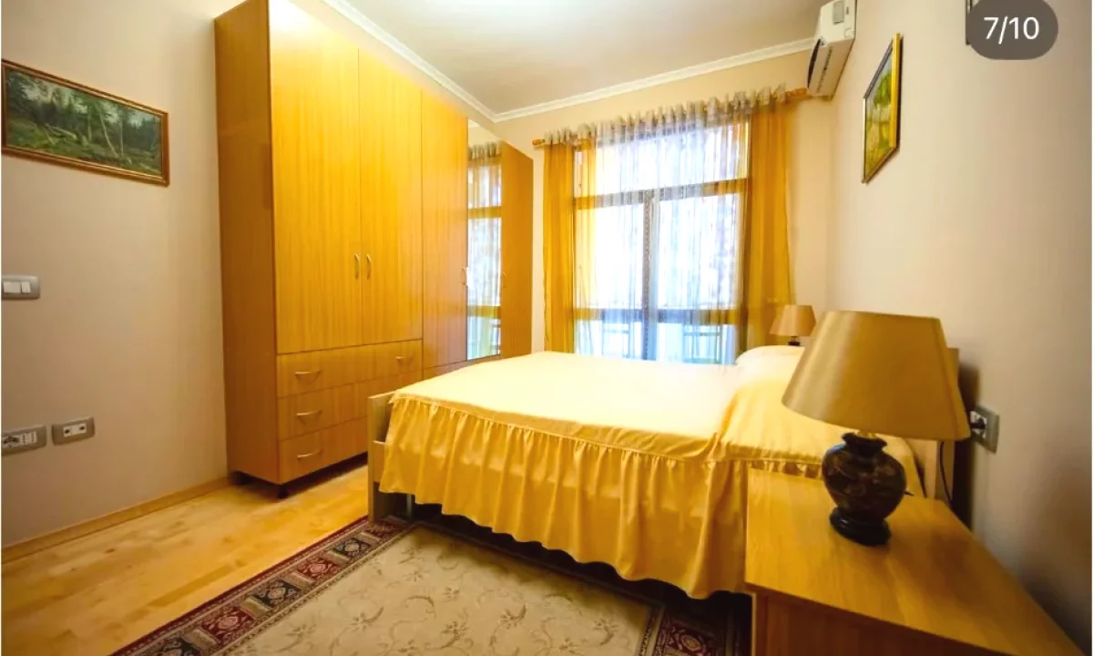 Shtepi me qera Apartament ne Tirane, 1+1, Mobilimi E mobiluar, Pagesa 620  Euro.