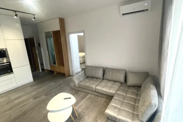Shitet apartament 2+1+2+Post Parkimi tek Kodra e Diellit .
