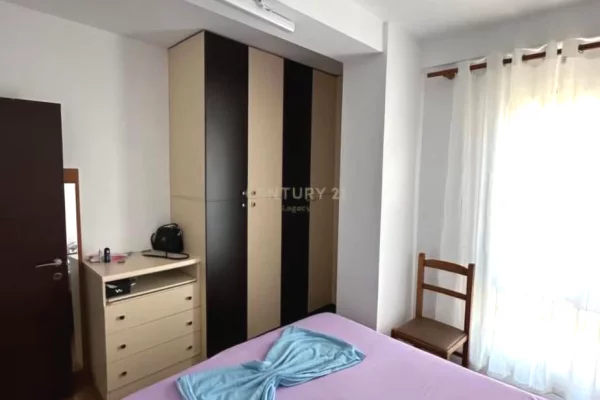 Shtepi me qera 2+1 ne Tirane - 500 Euro