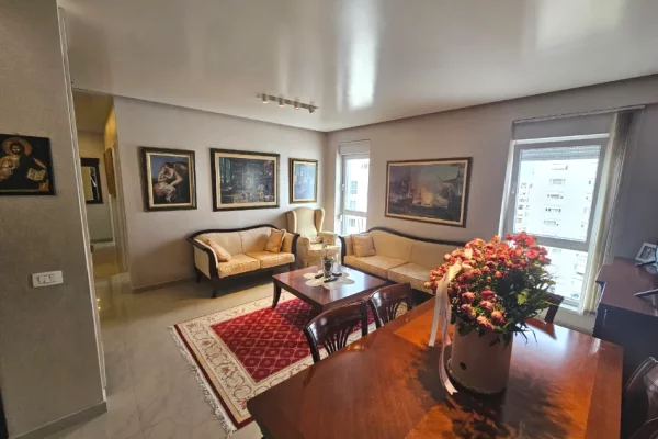 Shtepi ne shitje 3+1 ne Tirane - 259,000 Euro