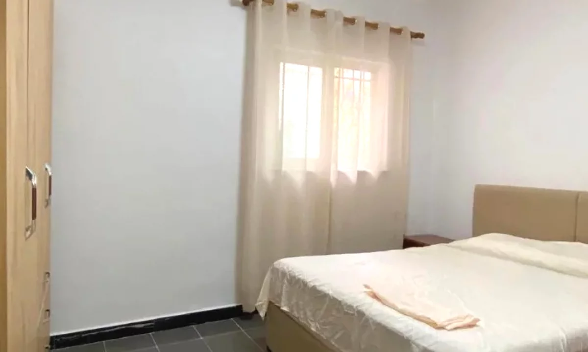 Shtepi me qera Apartament ne Tirane, 1+1, Mobilimi E mobiluar, Pagesa 450  Euro.