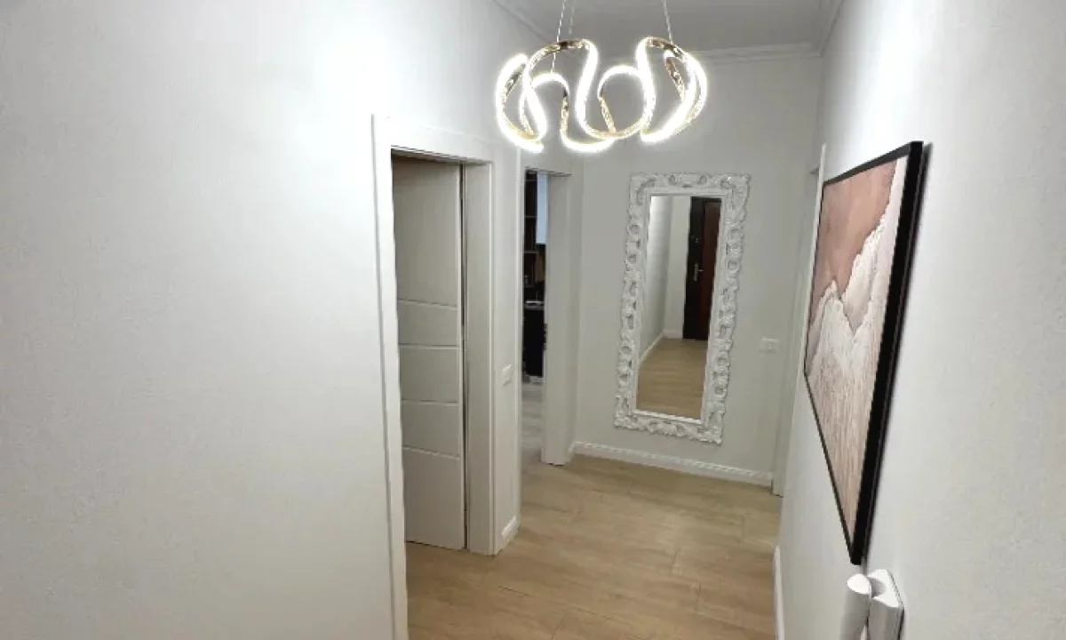 Shtepi me qera Apartament ne Tirane, 1+1, Mobilimi E mobiluar, Pagesa 500  Euro.