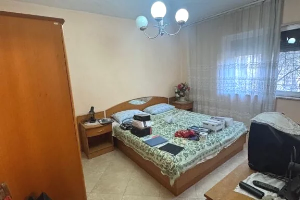 Shtepi ne shitje 3+1 ne Tirane - 180,000 Euro