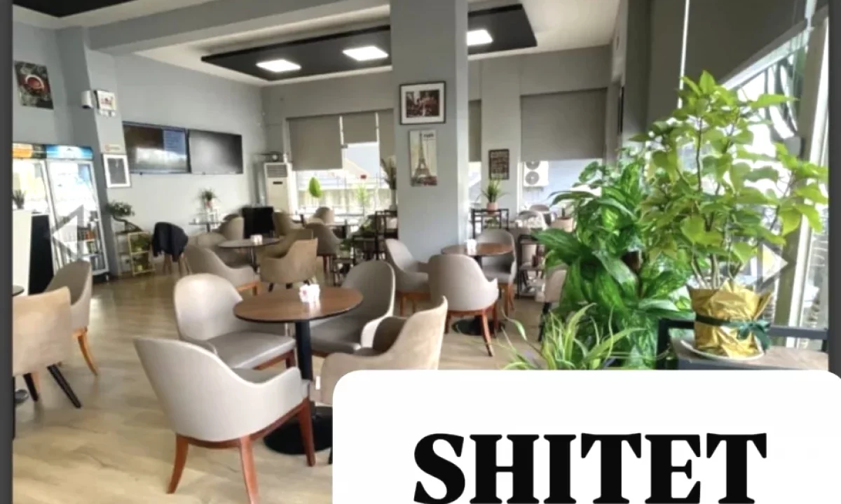 Shitet ambient biznesi tek Rruga Shkelqim Fusha , Kodra e Diellit .