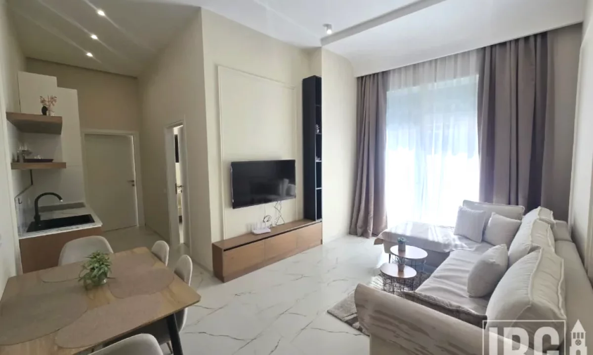Shtepi me qera Apartament ne Tirane, 2+1, Mobilimi E mobiluar, Pagesa 1,200  Euro.