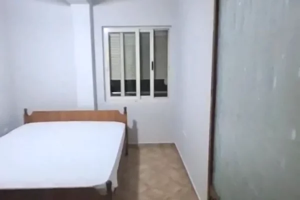 Shtepi me qera 1+1 ne Tirane - 400 Euro