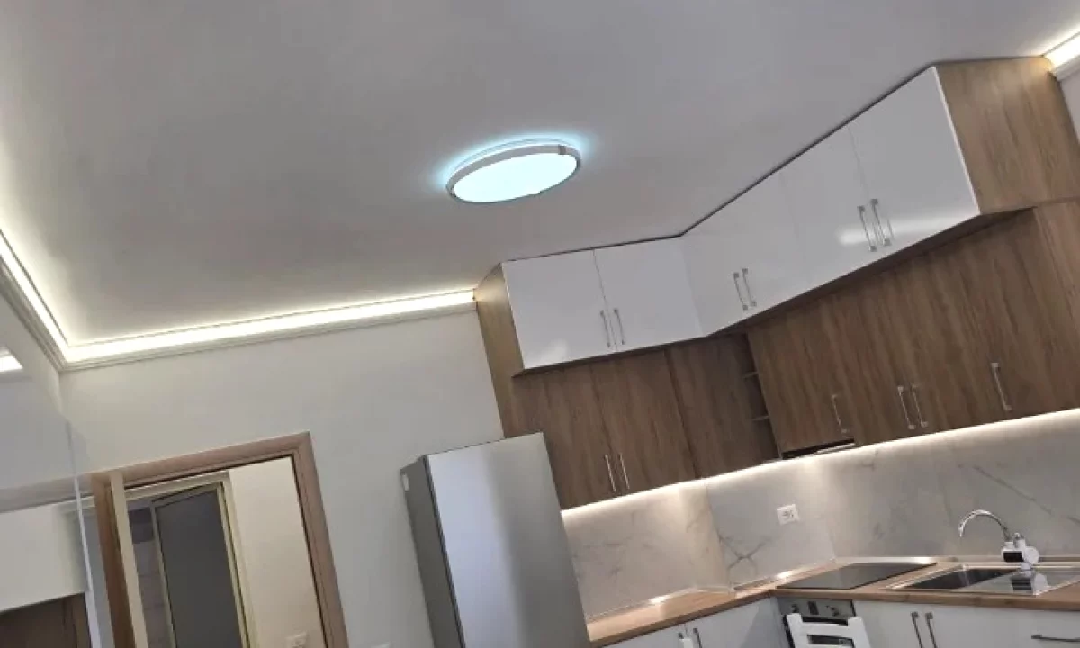Shtepi me qera Apartament ne Tirane, 1+1, Mobilimi E mobiluar, Pagesa 500  Euro.