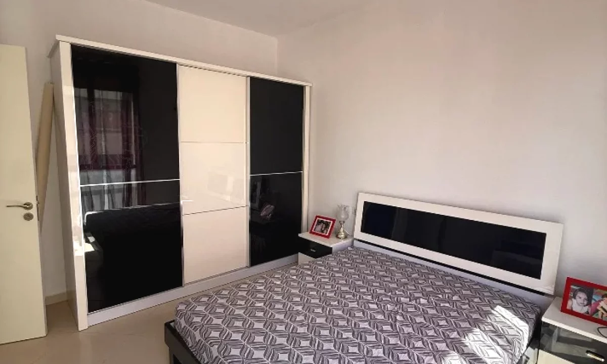 Shtepi me qera Apartament ne Tirane, 1+1, Mobilimi E mobiluar, Pagesa 350  Euro.