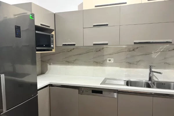 Jepet apartament 2+1 me qira tek Kompleksi Panorama , rruga don bosko , rruga jordan misja , zogu i 