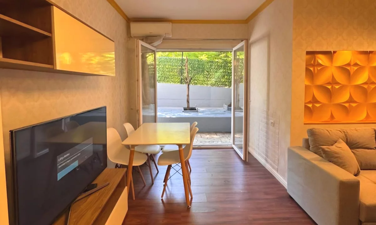 Shtepi ne shitje Apartament ne Tirane, 2+1, Mobilimi E mobiluar, Pagesa 235,000  Euro.