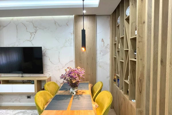 Shtepi me qera 2+1 ne Tirane - 670 Euro