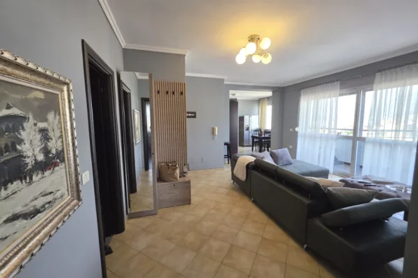Shtepi me qera 1+1 ne Tirane - 650 Euro