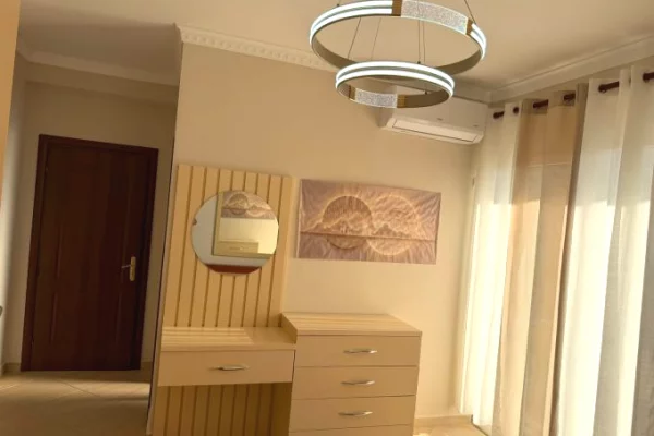 Jepet apartament 2+1+2 me qira tek Kodra e Diellit 