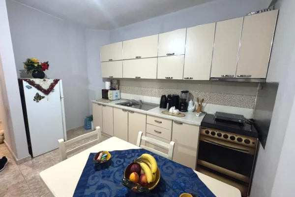 Shtepi ne shitje 1+1 ne Tirane - 105,000 Euro