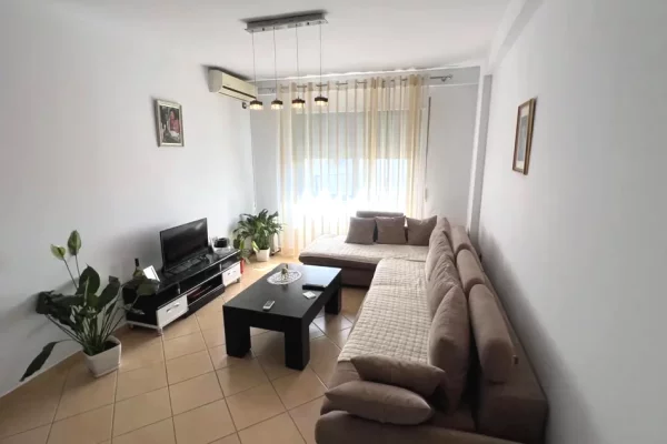 Shtepi ne shitje 2+1 ne Tirane - 145,000 Euro
