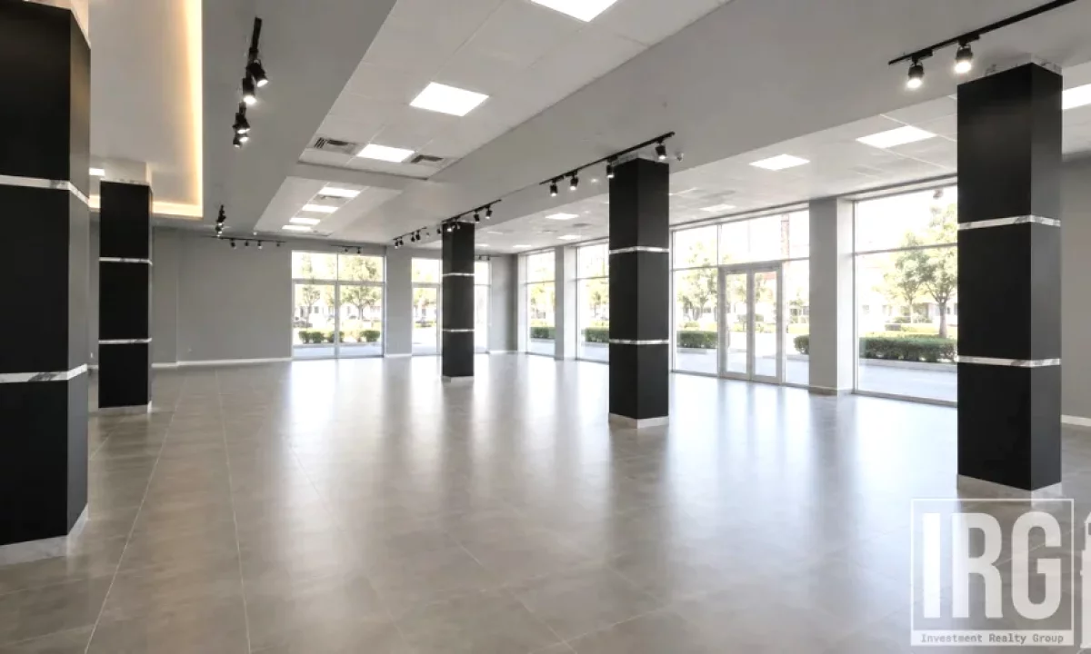 Jepet ambient biznesi me qira tek Casa Italia .