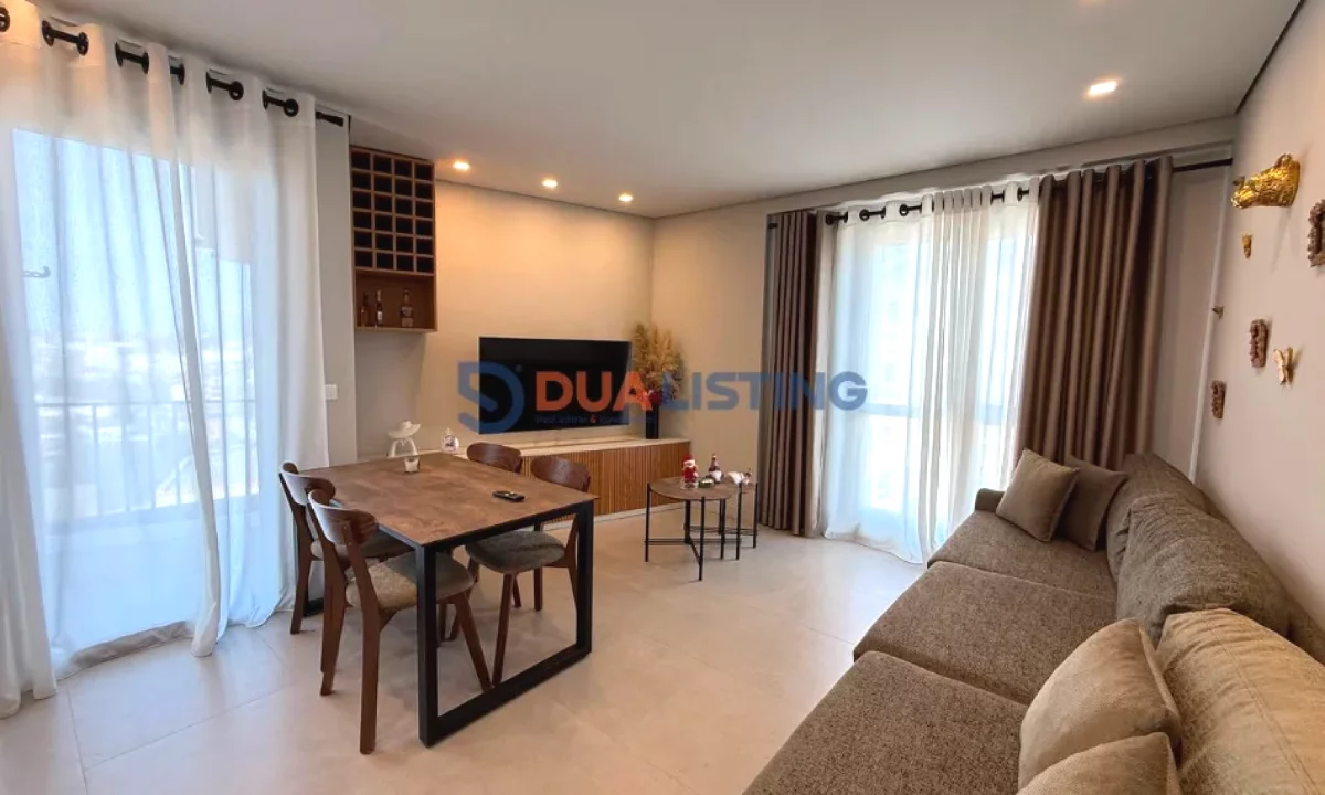 Shtepi ne shitje Apartament ne Tirane, 2+1, Mobilimi E mobiluar, Pagesa 210,000  Euro.