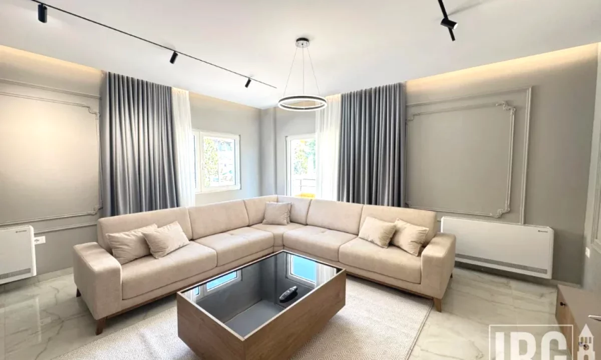 Shtepi me qera Apartament ne Tirane, 2+1, Mobilimi E mobiluar, Pagesa 1,100  Euro.