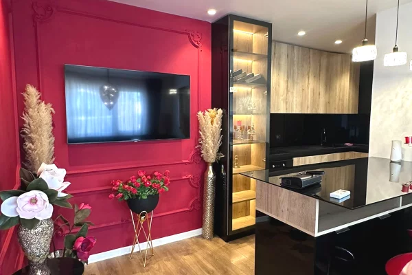 Jepet apartament 1+1+Post Parkimi me qira tek Rruga e Kosovareve , Liqeni Artificial .