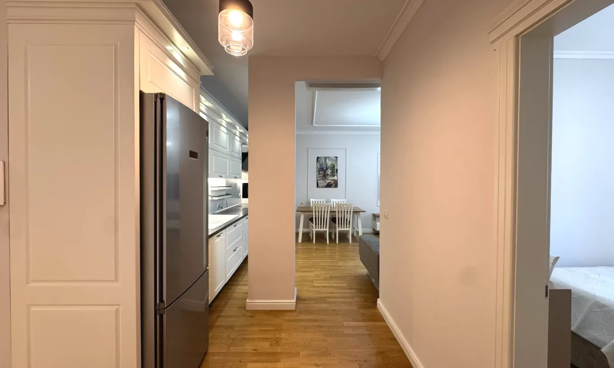 Shtepi ne shitje Apartament ne Tirane, 3+1, Mobilimi E mobiluar, Pagesa 340,000  Euro.
