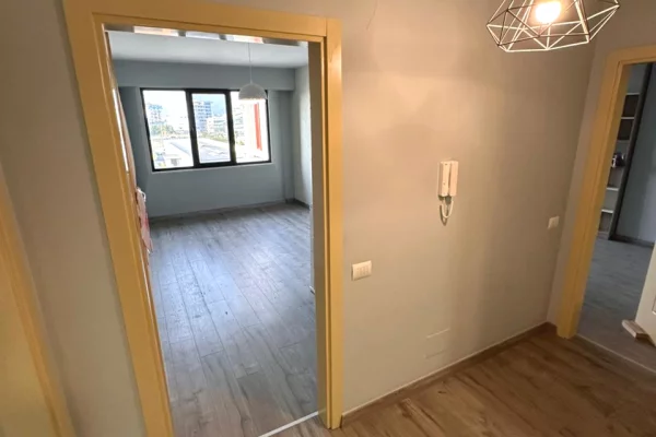 Shtepi ne shitje 2+1 ne Tirane - 165,000 Euro
