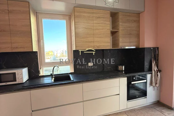 Shtepi me qera 2+1 ne Tirane - 750 Euro