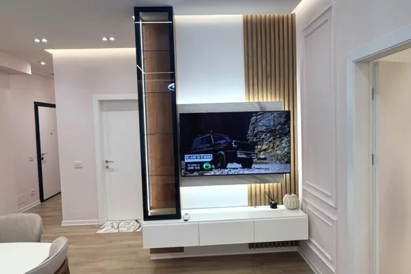 Shtepi me qera 2+1 ne Tirane - 700 Euro