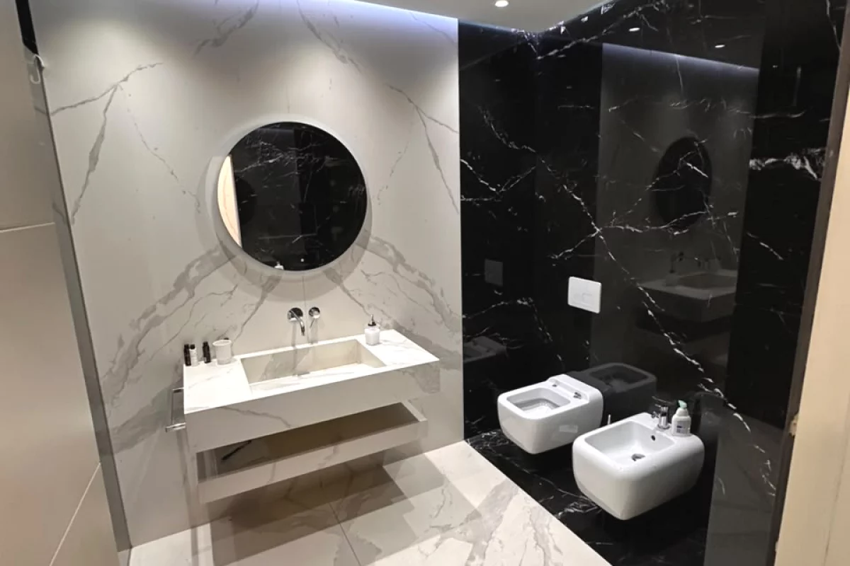 Shtepi me qera Apartament ne Tirane, 3+1, Mobilimi E mobiluar, Pagesa 1,500  Euro.