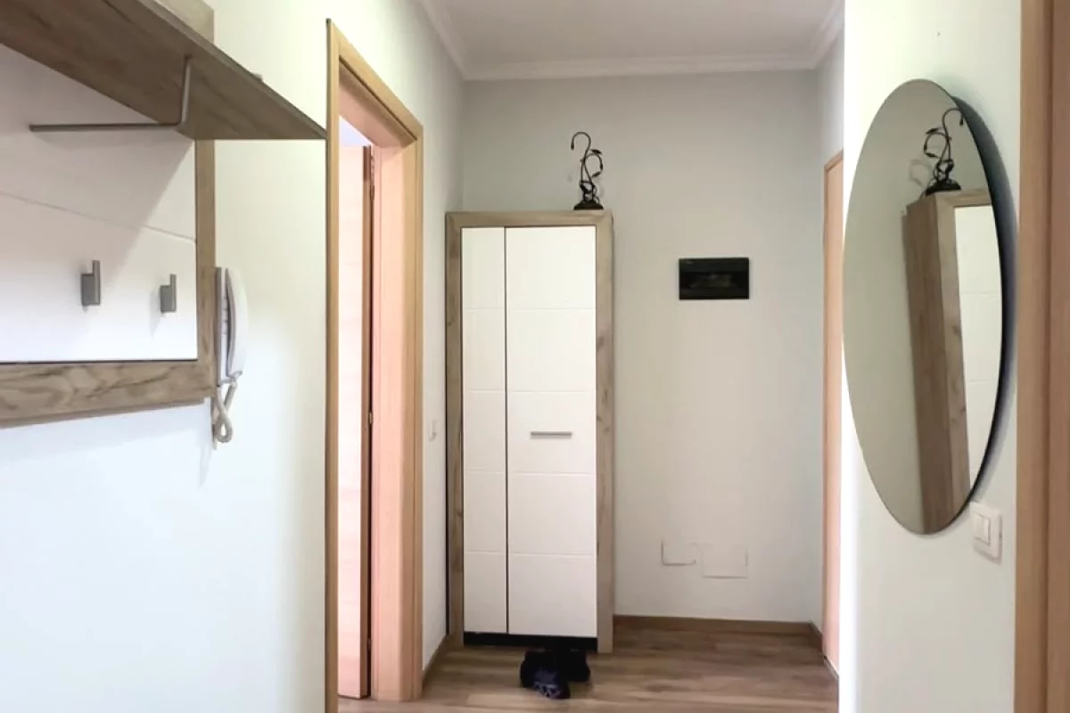 Shtepi me qera Apartament ne Tirane, 1+1, Mobilimi E mobiluar, Pagesa 600  Euro.