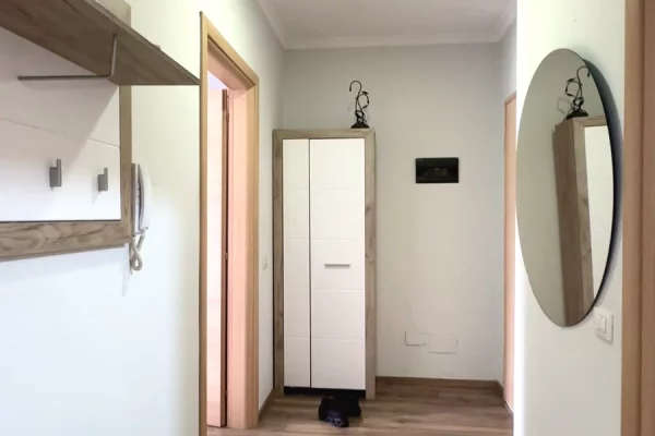 Shtepi me qera 1+1 ne Tirane - 600 Euro