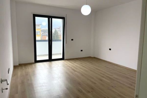 Shtepi ne shitje 2+1 ne Tirane - 239,000 Euro