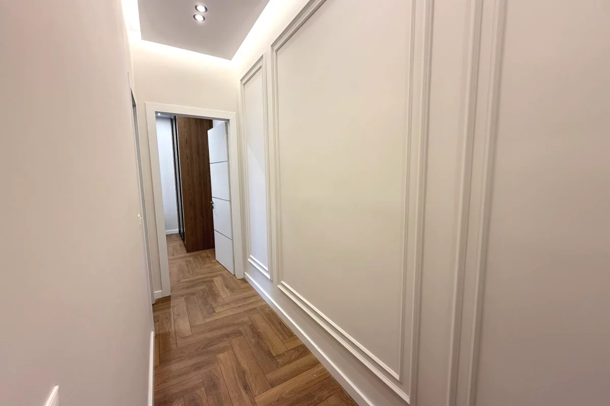 Shtepi me qera Apartament ne Tirane, 2+1, Mobilimi E mobiluar, Pagesa 1,000  Euro.