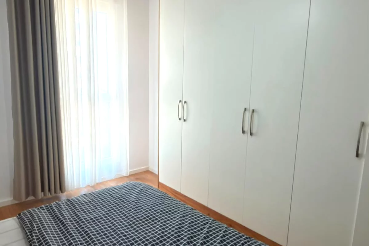 Shtepi me qera Apartament ne Tirane, 2+1, Mobilimi E mobiluar, Pagesa 800  Euro.