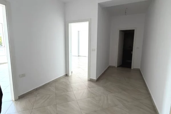 Shtepi ne shitje 1+1 ne Tirane - 185,000 Euro