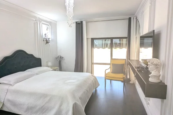 Shtepi me qera 2+1 ne Vlore - 1,500 Euro