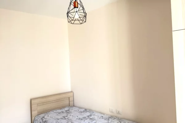 Shtepi me qera 2+1 ne Tirane - 750 Euro