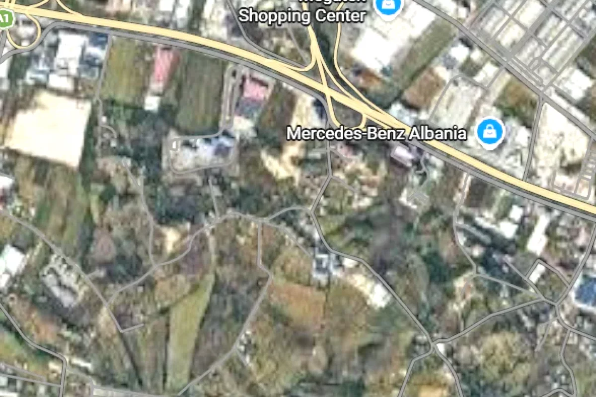 Shitet toke tek Megatek , Vore , City Park , Kashar .