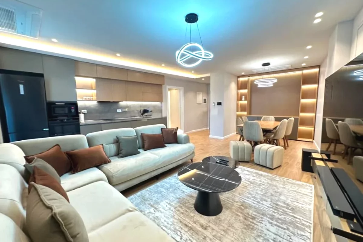Shtepi me qera Apartament ne Tirane, 2+1, Mobilimi E mobiluar, Pagesa 2,500  Euro.