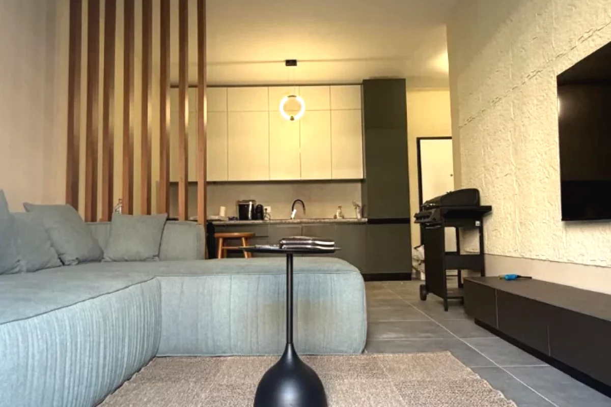 Shtepi ne shitje Apartament ne Durres, 1+1, Mobilimi E mobiluar, Pagesa 125,000  Euro.
