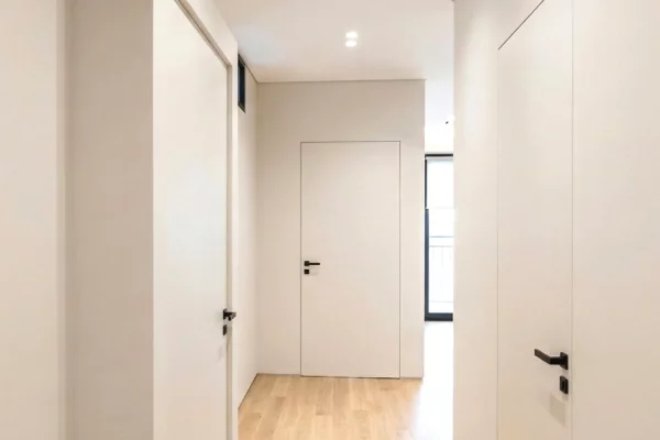 Ambient biznesi me qera 1+1 ne Tirane - 1,600 Euro