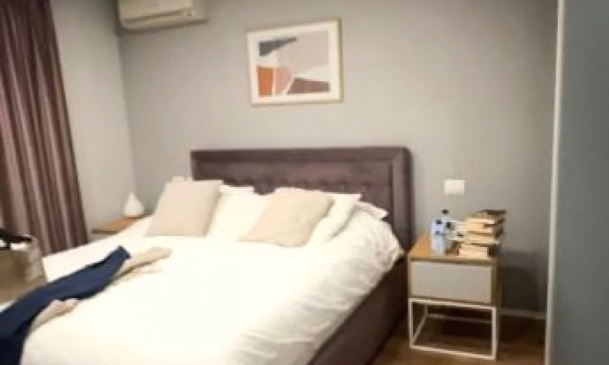 Shtepi me qera Apartament ne Tirane, 1+1, Mobilimi E mobiluar, Pagesa 550  Euro.