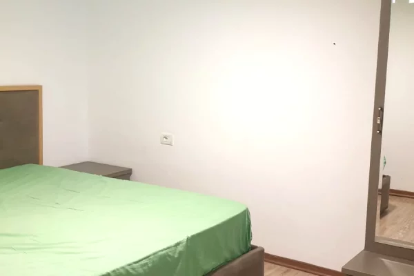 Jepet apartament duplex 2+1 me qira tek Fresku , prane Shkolles 9-Vjecare “17 Shkurti “.