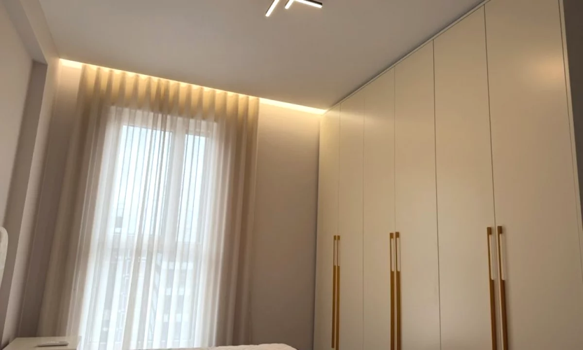 Shtepi me qera Apartament ne Tirane, 2+1, Mobilimi E mobiluar, Pagesa 900  Euro.