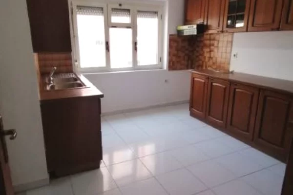House for Rent 2+1 in Tirana - 50,000 Leke