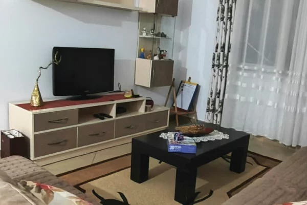 Jepet apartament 1+1 me qira ne Fresk ,400 Leke##15