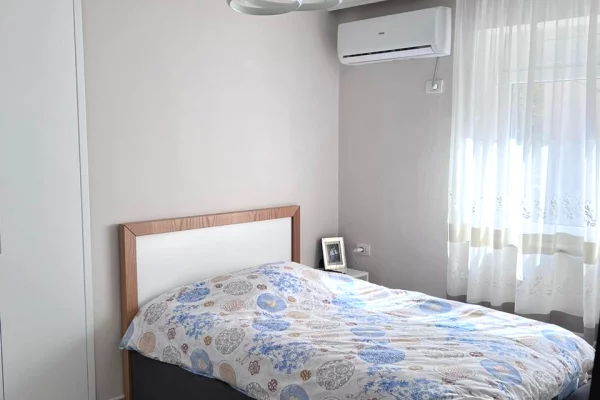 Shtepi me qera 3+1 ne Tirane - 850 Euro
