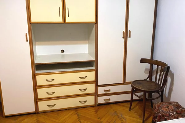 Shtepi me qera 2+1 ne Tirane - 600 Euro