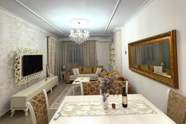 Shtepi me qera 2+1 ne Tirane - 550 Euro